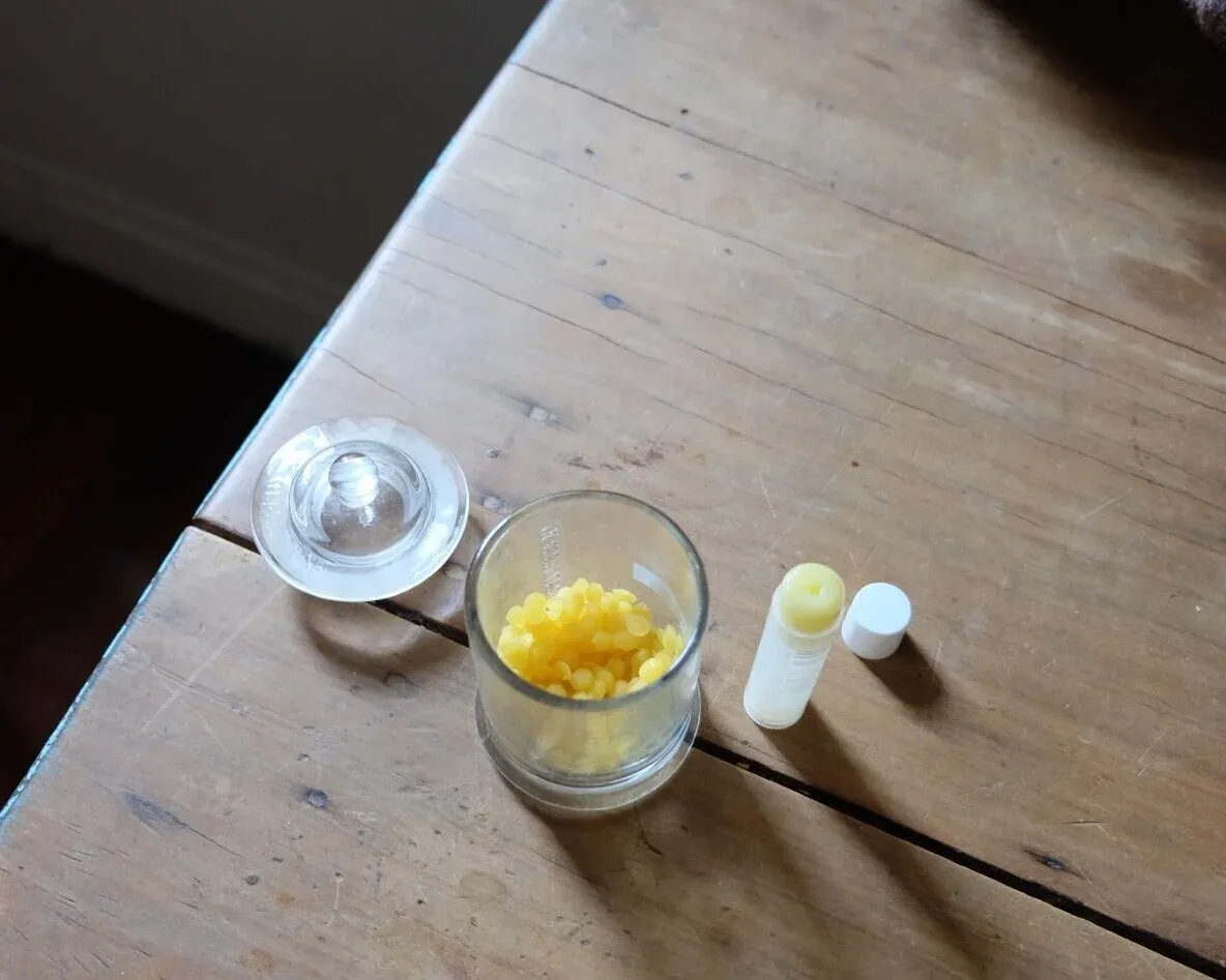 beeswax%2Blipbalm%2Bdiy