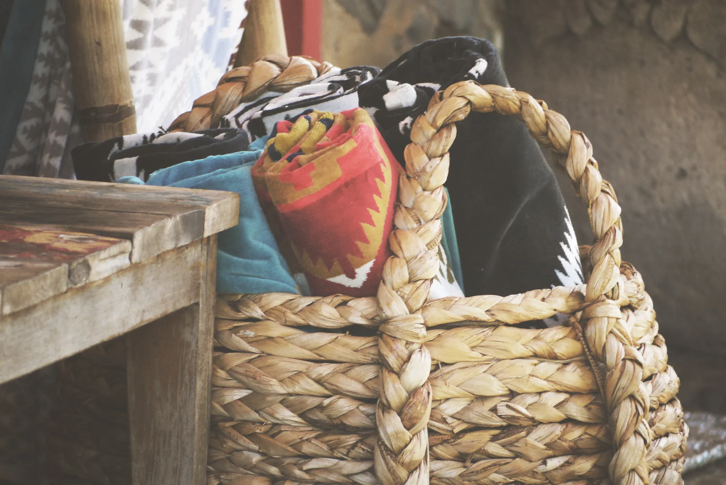 picnic+blankets+basket+towels
